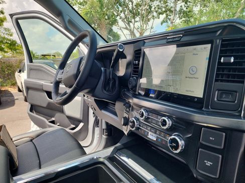 New 2025 Ford F350 Lariat w/ Lariat Ultimate Package image 27