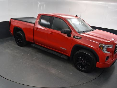 Used 2022 GMC Sierra 1500 Elevation w/ X31 Off-Road Package AWD/4WD image 30