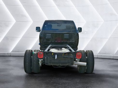 New 2026 RAM 5500 Tradesman w/ Max Tow Package image 5