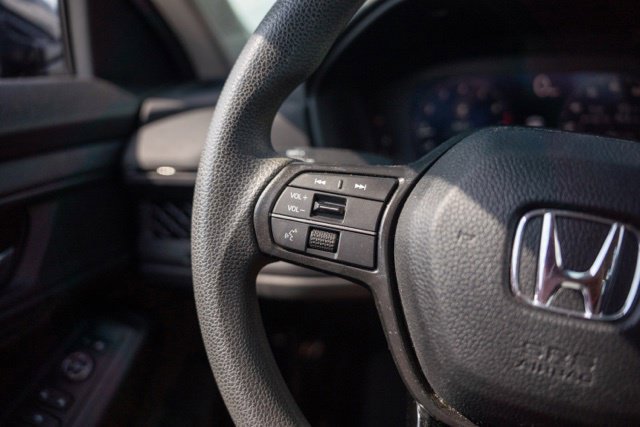 Used 2023 Honda Accord EX image 16