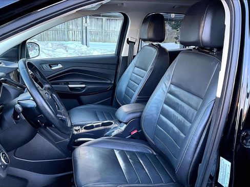 Used 2016 Ford Escape Titanium image 24