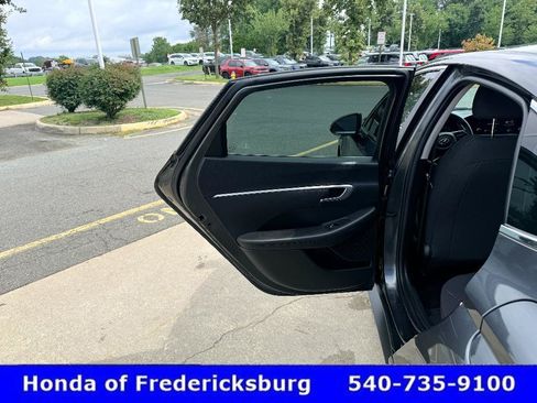 Used 2023 Hyundai Sonata SE FWD image 16