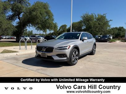 Certified 2025 Volvo V60 B5 Cross Country Plus