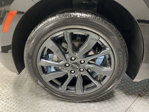 Used 2022 Chevrolet Equinox RS w/ RS Leather Package image 10