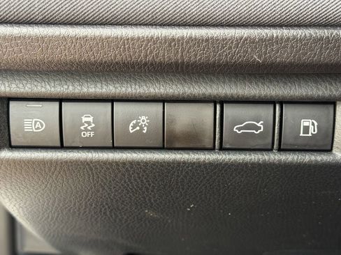 Used 2026 Toyota Camry LE FWD image 25