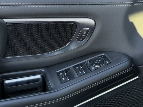 New 2025 Ford Expedition Max Platinum w/ Stealth Appearance Package image 46