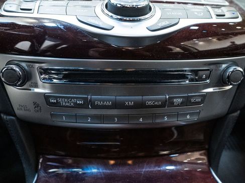 Used 2015 INFINITI Q70 L 3.7 image 21