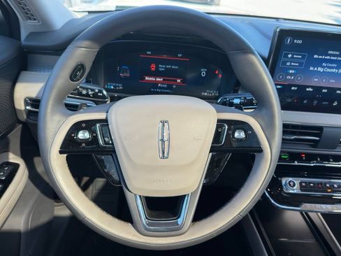 Used 2023 Lincoln Corsair FWD w/ Equipment Group 101A image 13