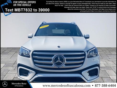 Used 2025 Mercedes-Benz GLS 580 4MATIC image 2
