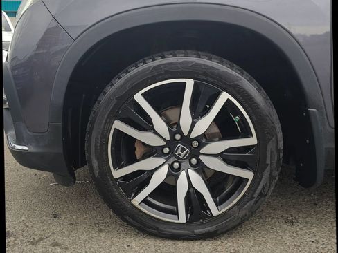 Used 2022 Honda Pilot Touring image 38