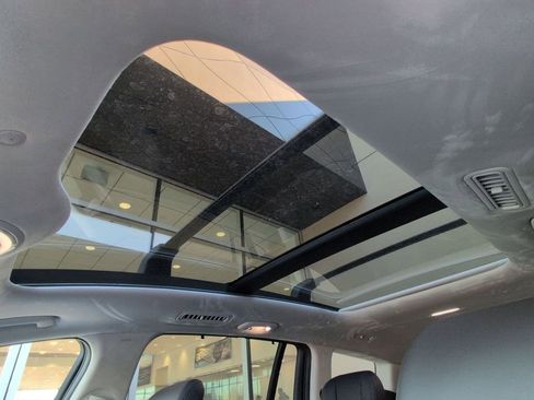 New 2026 Hyundai Ioniq 9 Calligraphy image 14