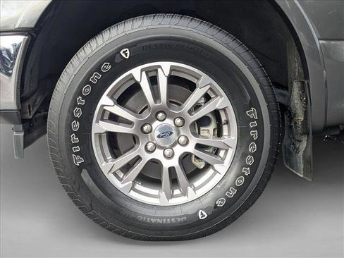 Certified 2019 Ford F150 Lariat image 21