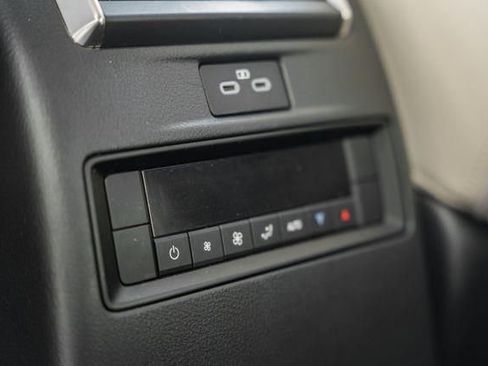 Used 2024 MAZDA CX-90 3.3 Turbo w/ Preferred Package image 32