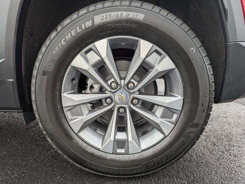 New 2026 Chevrolet Equinox LT w/ Convenience Package II image 16