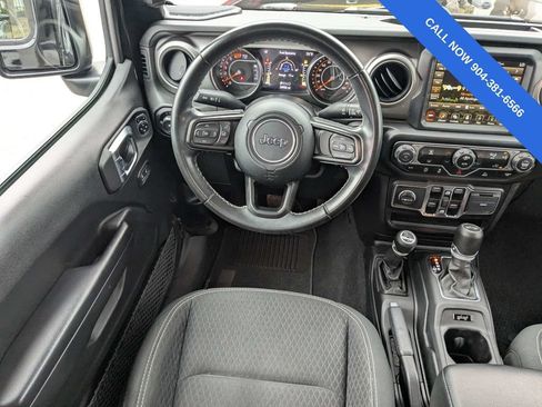 Used 2021 Jeep Wrangler Unlimited Sport AWD/4WD image 16