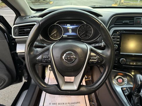 Used 2017 Nissan Maxima 3.5 S image 18