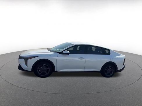 Used 2025 Kia K4 FWD image 7