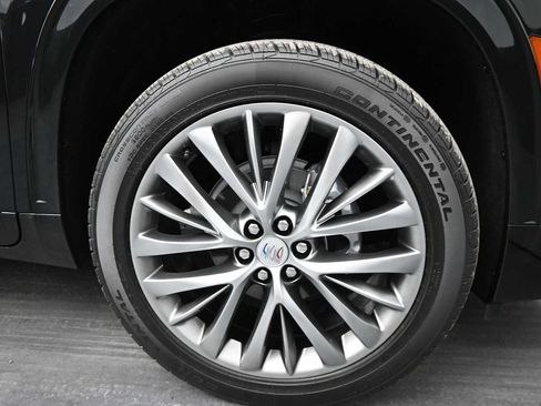 New 2026 Buick Enclave Avenir w/ Super Cruise Package AWD/4WD image 10