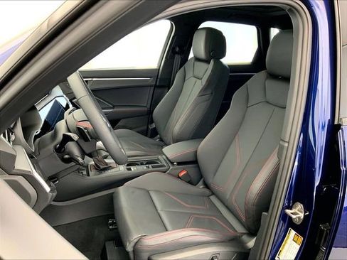 Used 2025 Audi Q3 2.0T Premium Plus w/ Premium Plus Package AWD/4WD image 5