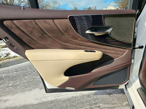 Used 2019 Lexus LS 500 500 Base image 26