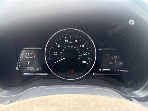 Used 2022 Honda HR-V EX image 11