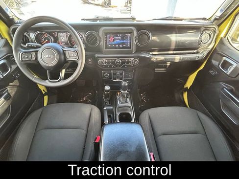 Used 2023 Jeep Wrangler Unlimited Sport AWD/4WD image 10