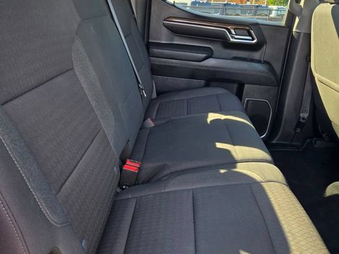 Used 2023 Chevrolet Silverado 1500 LT RWD image 36