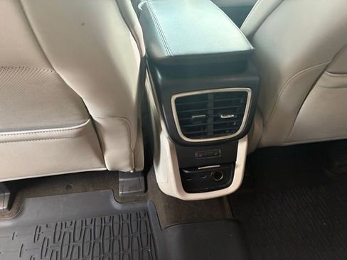 Used 2019 Lincoln Nautilus Reserve AWD/4WD image 13