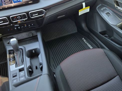 New 2026 Nissan Sentra SR w/ Floor Mat Package FWD image 12