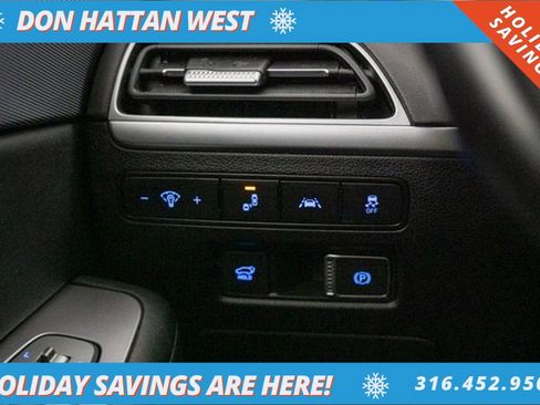 Used 2022 Hyundai Palisade SEL w/ Premium Package image 17