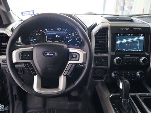 Used 2018 Ford F150 Lariat image 19