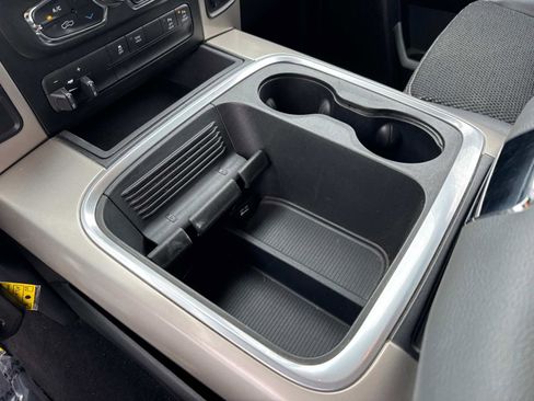 Used 2017 RAM 1500 Lone Star image 25