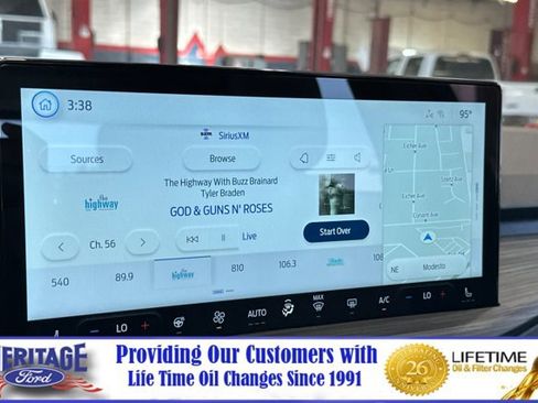 New 2025 Ford Escape SE w/ PHEV Premium Package image 15