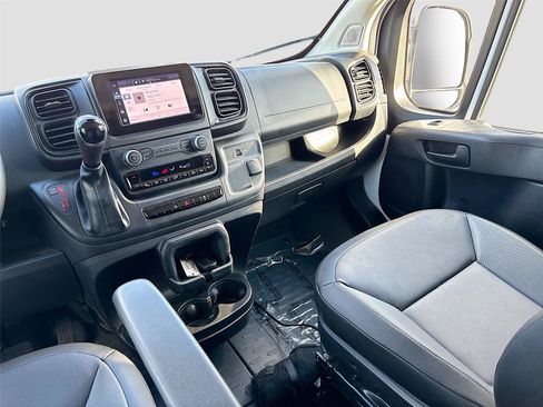 Used 2025 RAM ProMaster 2500 w/ Convenience Group FWD image 21