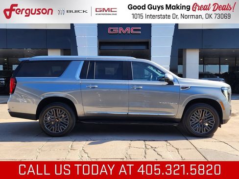New 2026 GMC Yukon XL Elevation AWD/4WD image 2
