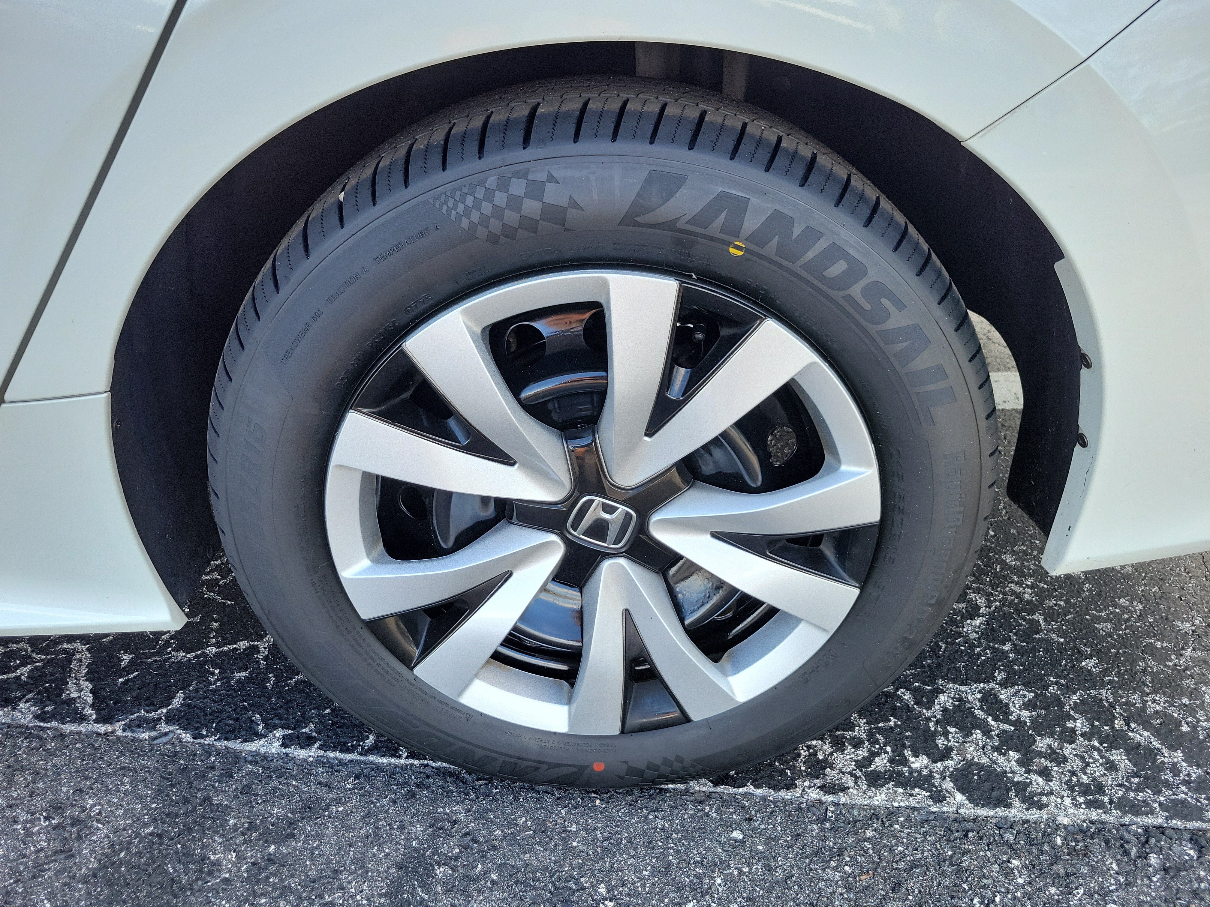 Used 2024 Honda Civic LX image 7
