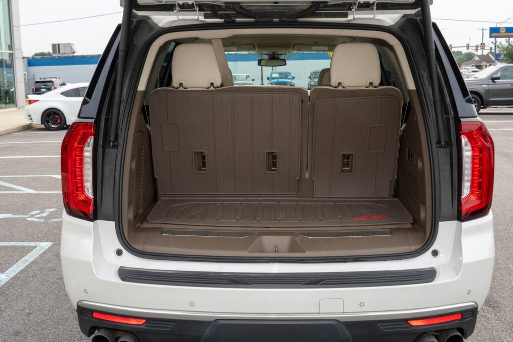 Used 2021 GMC Yukon Denali AWD/4WD image 6