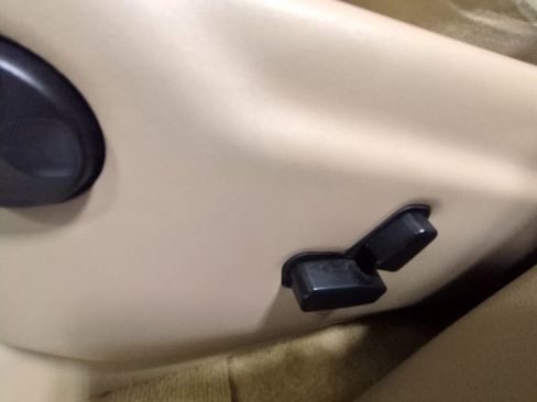 Used 2019 Jeep Grand Cherokee Overland image 11