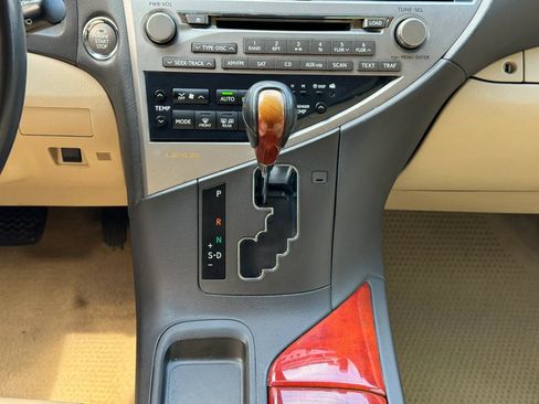 Used 2010 Lexus RX 350 2WD image 17