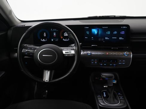 Used 2024 Hyundai Kona SEL image 12