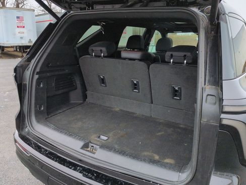 Certified 2024 Chevrolet Traverse RS w/ LPO, Floor Liner Package image 27