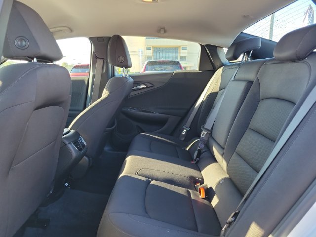 Used 2024 Chevrolet Malibu LT FWD image 10
