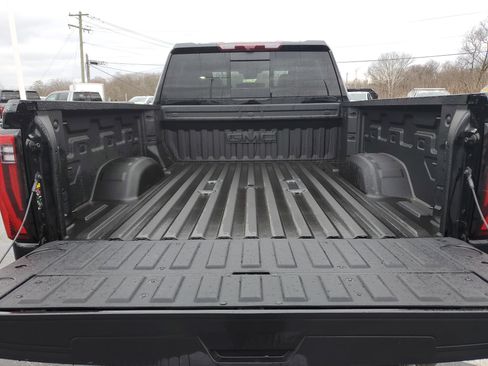 New 2026 GMC Sierra 2500 Denali w/ Denali Reserve Package image 11