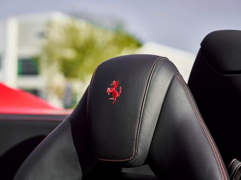 Used 2019 Ferrari 488 Spider Base image 43