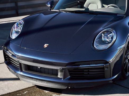 Used 2022 Porsche 911 Turbo S image 6