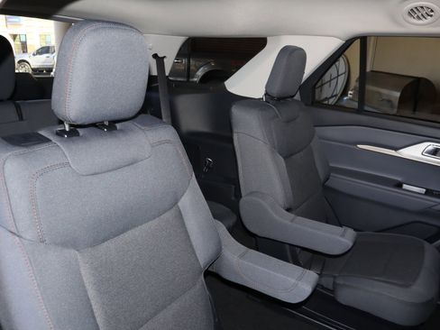 New 2026 Ford Explorer Active image 44