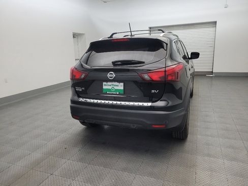 Used 2019 Nissan Rogue Sport SV FWD image 6