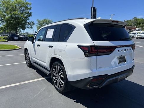 Used 2025 Lexus LX 600 4WD w/ Appearance Package image 5