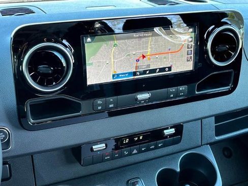 New 2024 Mercedes-Benz Sprinter 2500 image 5
