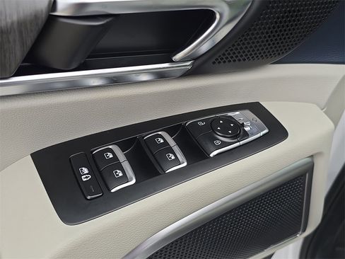 New 2025 Kia Telluride EX image 22